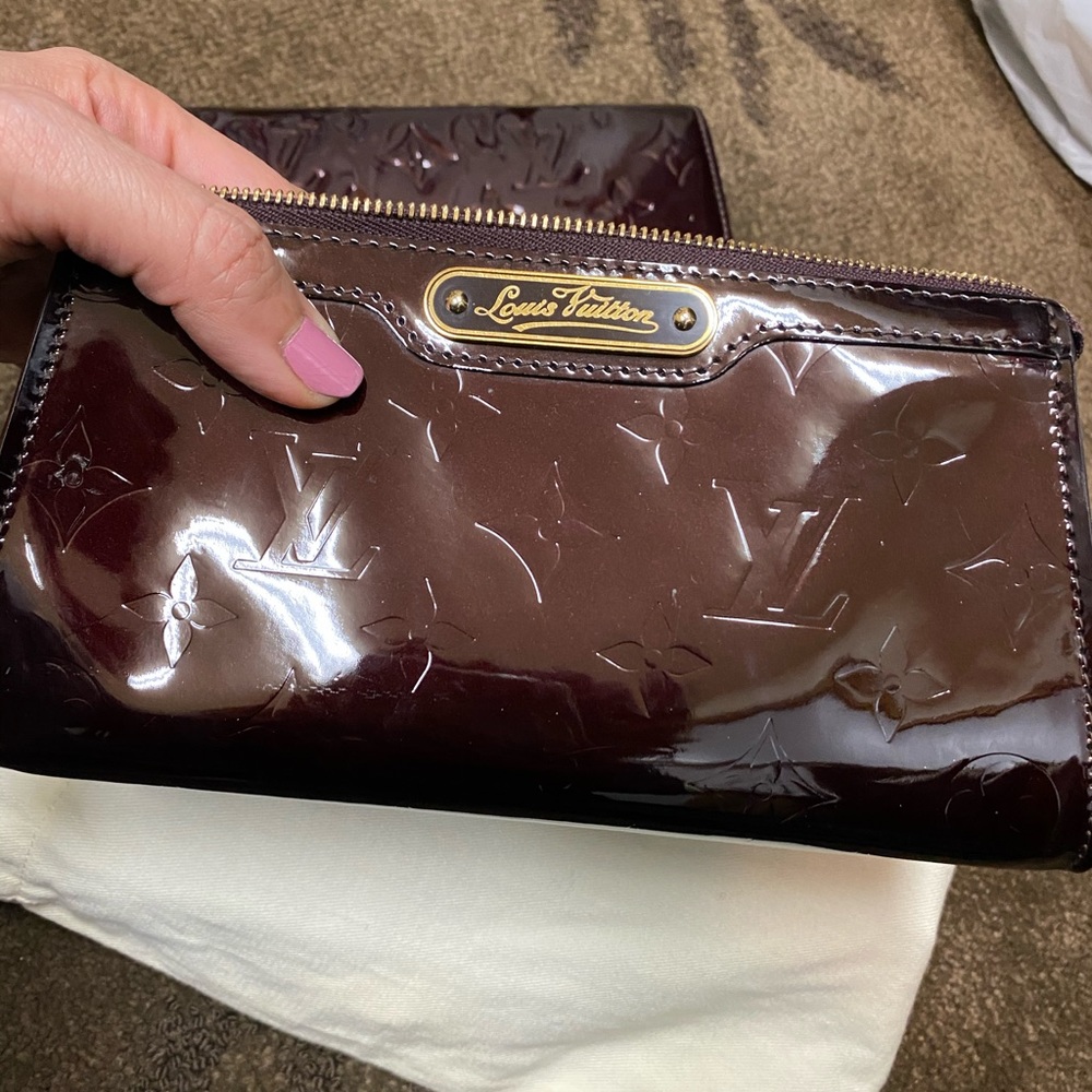 Louis Vuitton cosmetic bag. Authentic.